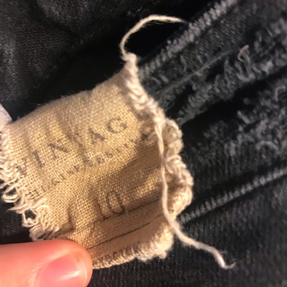 Vintage Black American eagle shorts - Picture 3 of 4